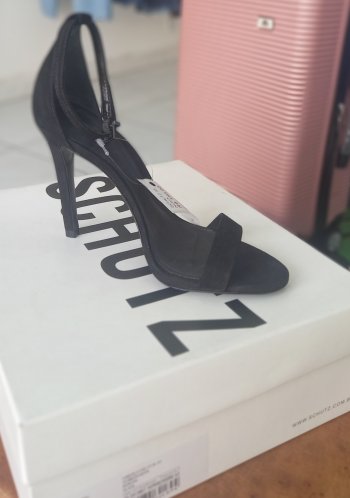 Sandália Chutz Gisele  pelica 35