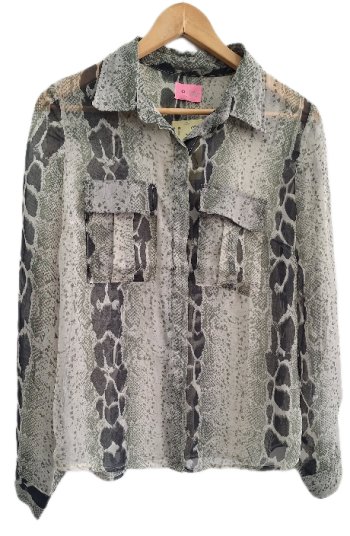 Camisa animal print com transparência